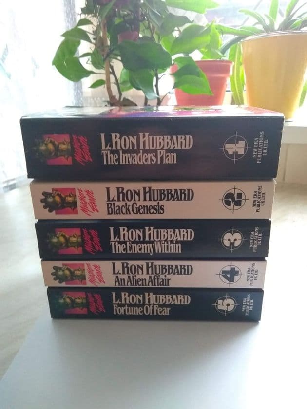 L RON HUBBARD 5 VOLUME BUNDLE (Paperback)