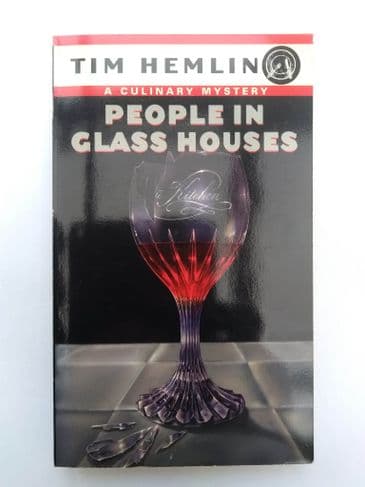 PEOPLE IN GLASS HOUSES BY TIM HEMLIN (PAPERBACK)