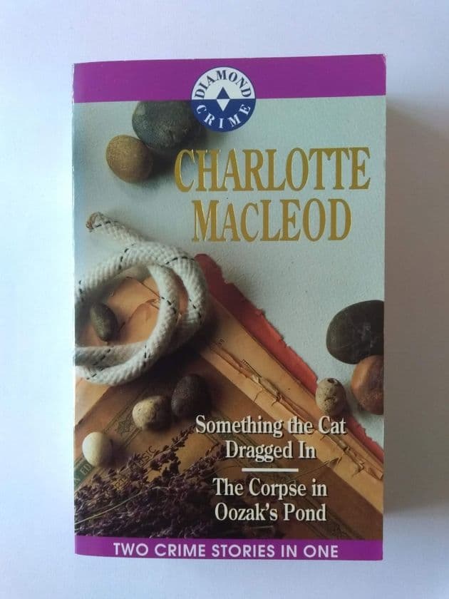 SOMETHING THE CAT DRAGGED IN/THE CORPSE IN OOZAK'S POND (Paperback)