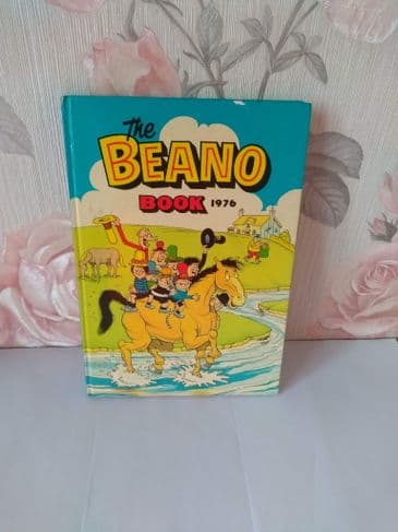 The Beano Book. 1976.  (Hardback)