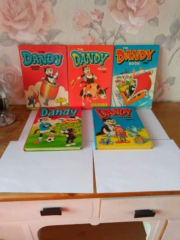The Dandy Book  1980,81,82,83,84. (Hardback) Bundle 1.