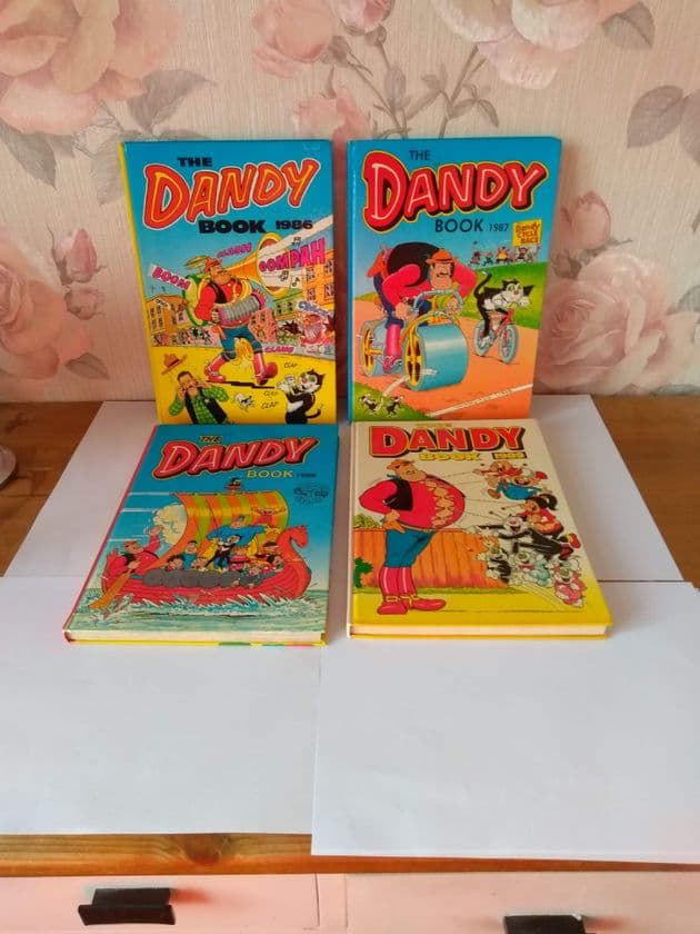 The Dandy Book 1986,87,88,89 (Hardback) Bundle 2.