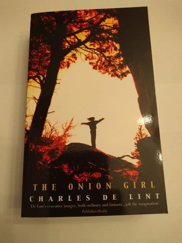 THE ONION GIRL by Charles De Lint (Paperback)