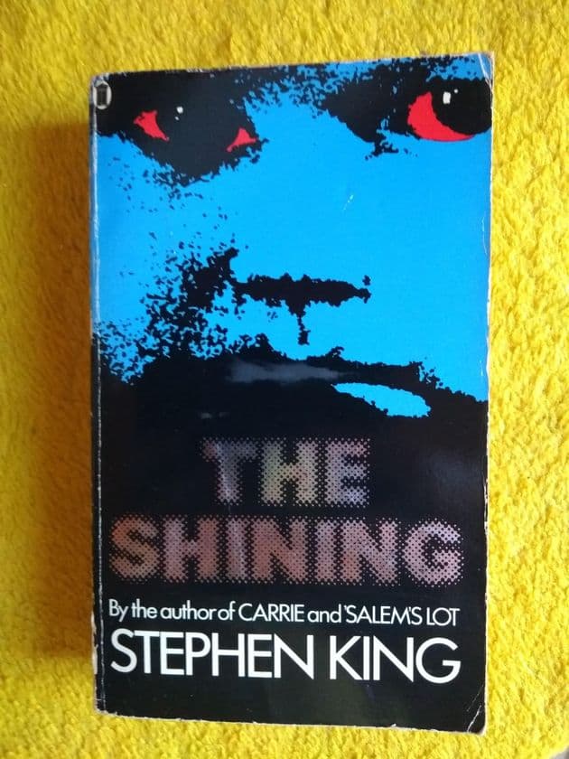 THE SHINING by Stephen King (Paperback)