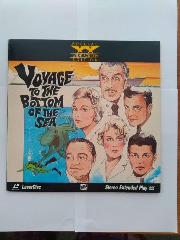 VOYAGE TO THE BOTTOM OF THE SEA (LASER DISC)