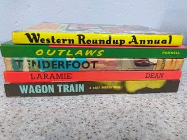 Western Annuals. 5 titles. (Hardback)