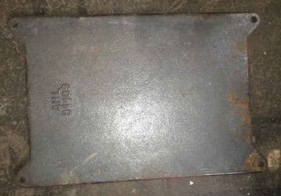 Cast Iron Oven Back Panel. Fits 2 Oven Standard Aga range cooker Top/Bottom Oven