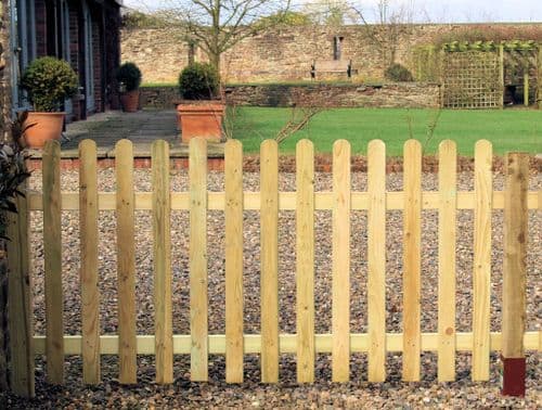 GRANGE Round Top Palisade Fence 1.2Mx1.8M RTP12