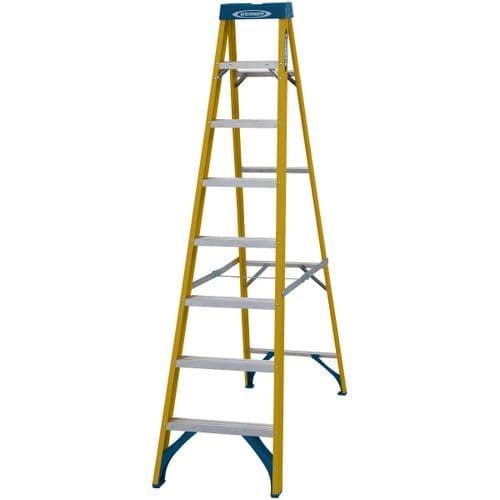 WERNER 8 Tread GRP Swingback Stepladder Trade 7160818