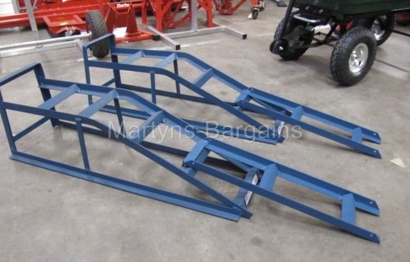 2 Tonne Cougar Car Ramps with Car ramp extensions for cars with low