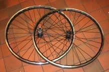 MICHE PRIMATO SYNTESI (SHIMANO / CAMPAGNOLO FITTING) - MAVIC OPEN PRO UST - SAPIM RACE DB 700C