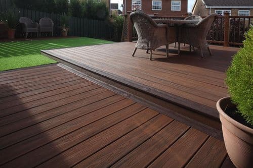 Trex Transcend® Spiced Rum - Composite Decking