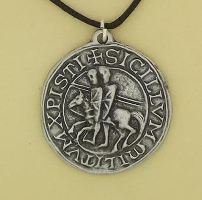 Knight Templar Seal Pendant - P0645