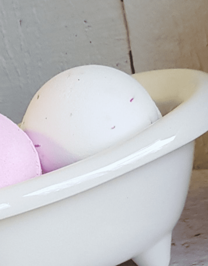 Coconut jumbo Bath Bomb 180g
