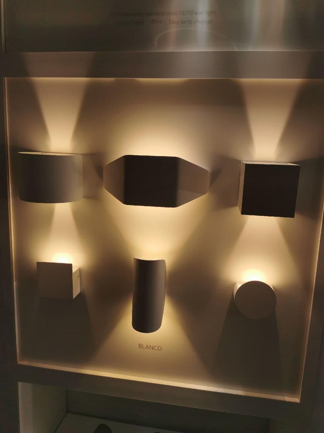 BLANCO Outdoor Wall Light Anthricite Grey 480 Lumens BL06-G