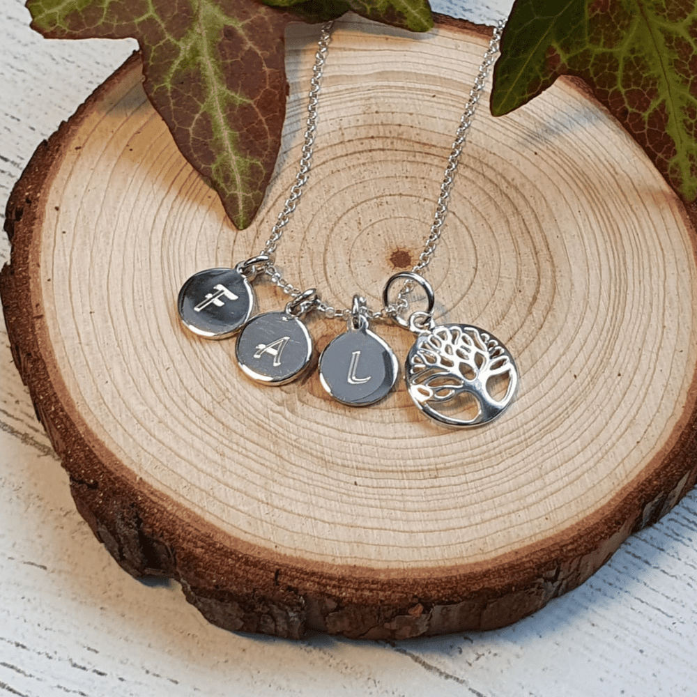 Personalised 2025 necklace grandchildren