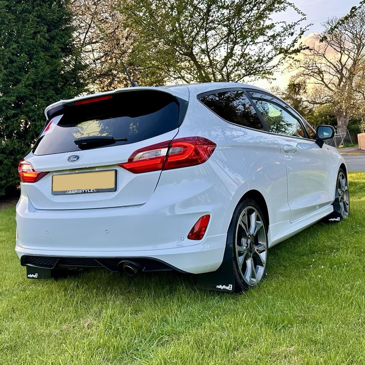 Your Car Called… It Wants Mud Flaps