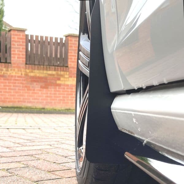 shortieZ | Mud Flaps to fit VW GOLF MK7, MK7.5 R, GTI, GTD -  BLACK