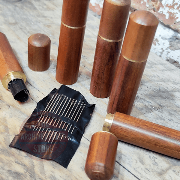 12 Piece Easy Thread Needle Set In Wooden Tube