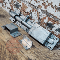 Automatic Locking Pig Bolt Prevents Animals Opening It