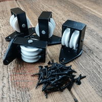 Black Double Upright Pulley Along The Plate