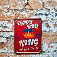 Dad's BBQ King Of The Grill Metal Sign