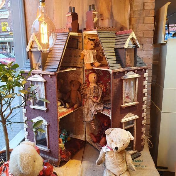 Georgian Dolls House