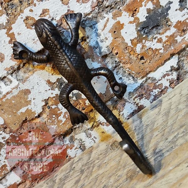 Lizard Coat Hook