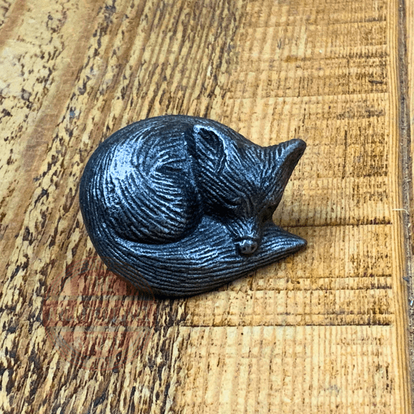 Sleeping Fox Cast Iron Cupboard Knob