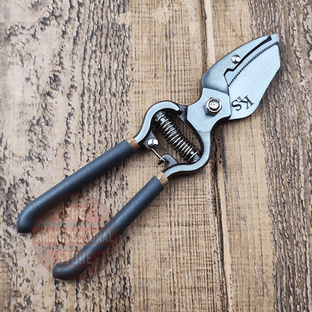Traditional Anvil Secateurs