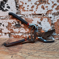 Traditional Bypass Secateurs