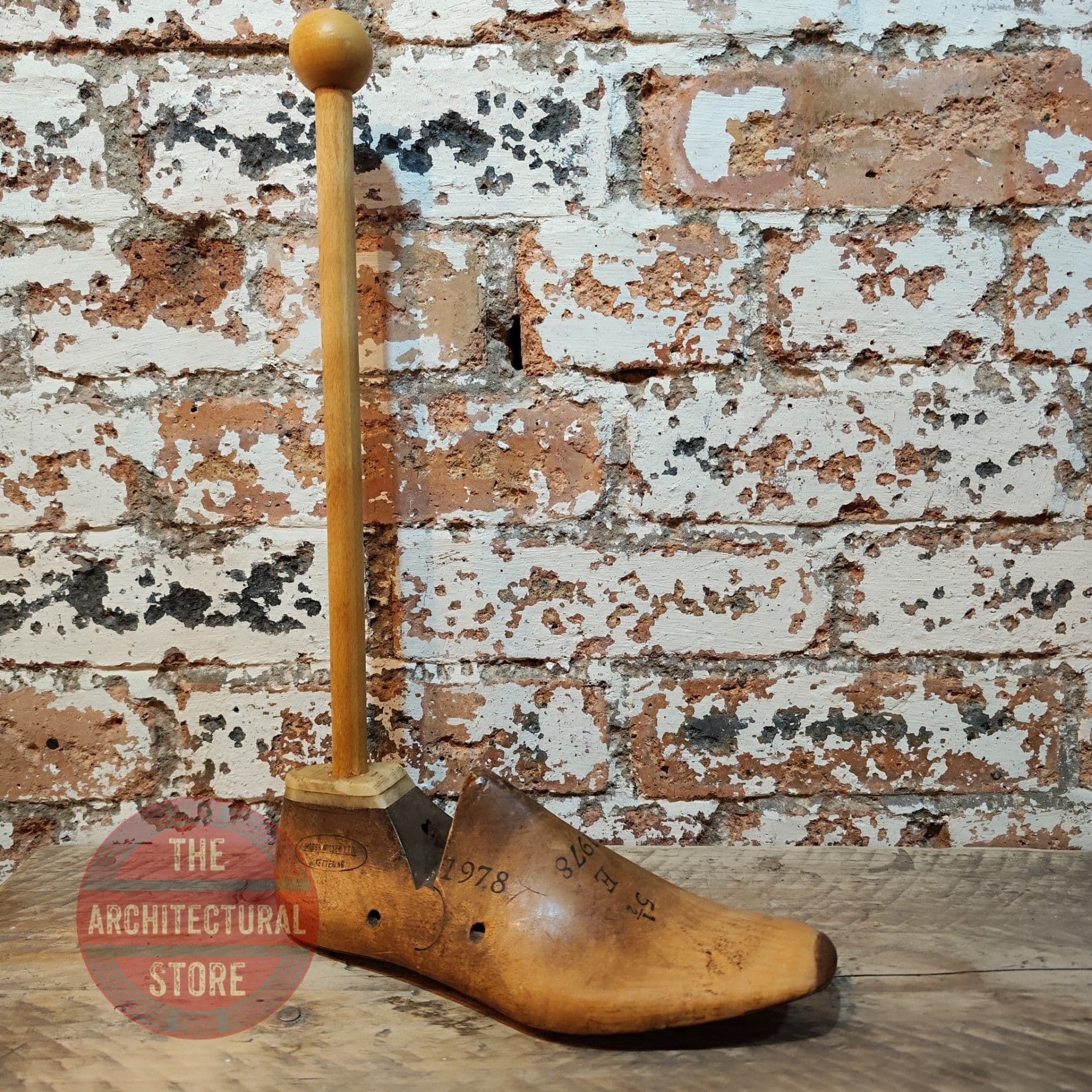 Vintage Shoe Last Kitchen Roll Holder