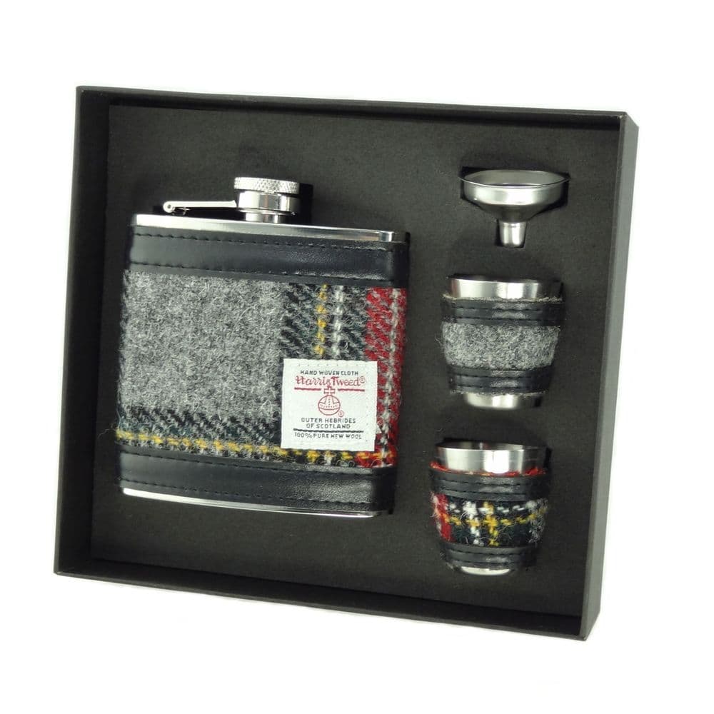 6oz Harris Tweed Hip Flask Gift Set in Gift Box in Grey Black Tartan