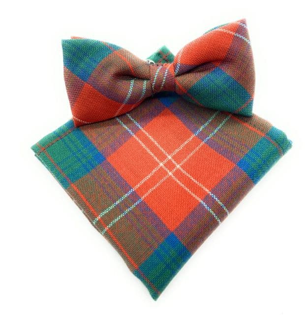 Gents Pure Wool Chisholm Ancient Tartan Bow Tie & Matching Pocket Square Set - Made in Scotland