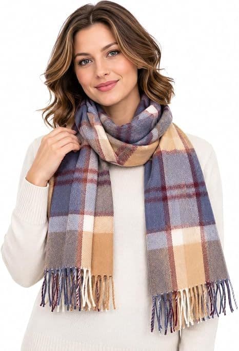 Ladies Bannockbane Navy Tartan Lambswool Stole
