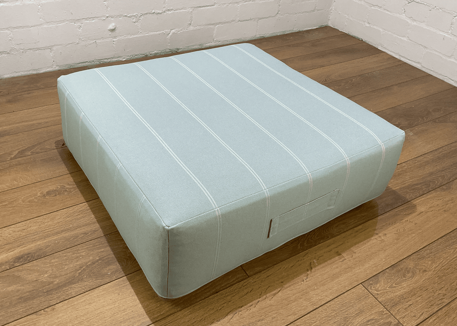 FRASERBURGH DUCK EGG LINEN STRIPE FLOOR CUSHIONS GAMING