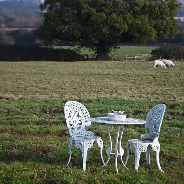 Birkdale Small Round Bird Bath