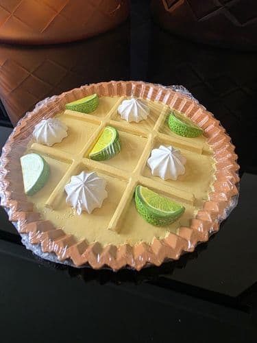 Meringue Pie Noughts And Crosses Game
