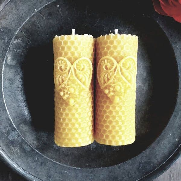Set of 2 Pure Beeswax Heart Detail Candles (Boxed)