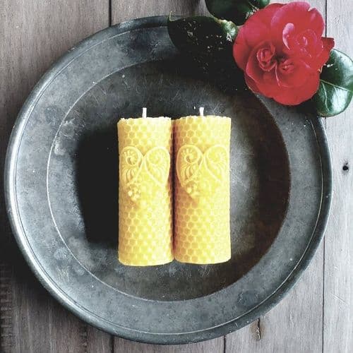 Set of 2 Pure Beeswax Heart Detail Candles (Boxed)