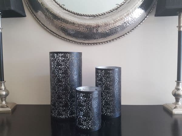 Set Of 3 Black Round Tealight Holders