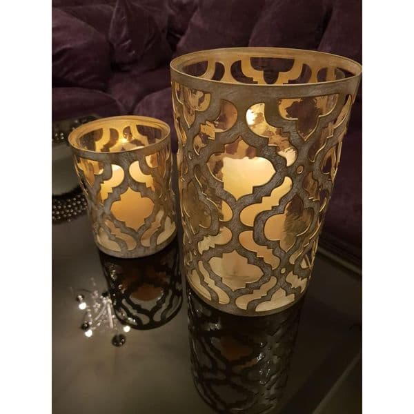 Small Ivory Gold Quatrefoil Hurricane