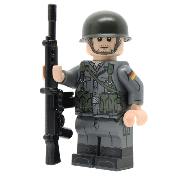 Cold War West German Soldier | LEGO Minifigure | United Bricks