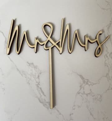 Mr & Mrs wooden cake topper