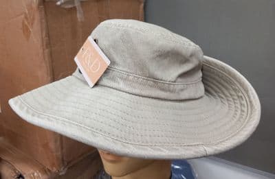 Safari Style Adult Hats £2.50