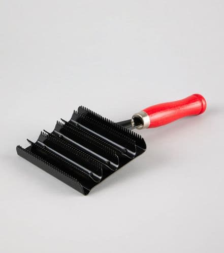Premier Equine Jockey Metal Curry Comb