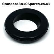 Standard 8 10 Fuel Filler Pipe External Grommet - Early (Body)