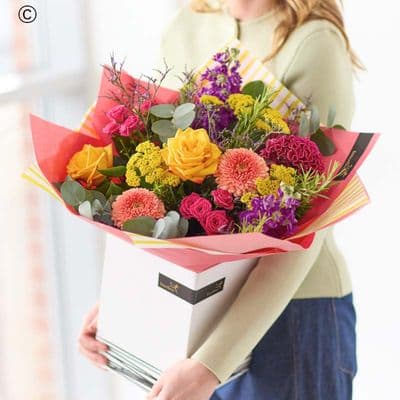 Extra Luxurious Bright Bouquet CCHTB0300
