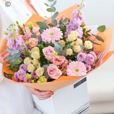 Extra Luxurious Pastel Lily Free CCHTP0300