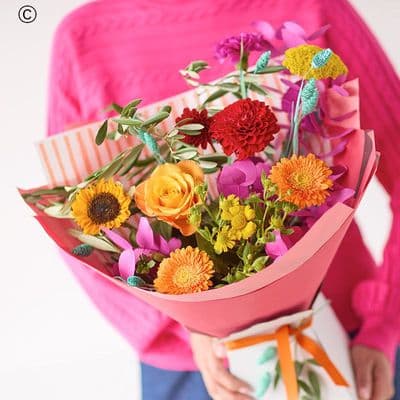 Glowing Colour Trending Bouquet without Lilies  HTLFHT0100
